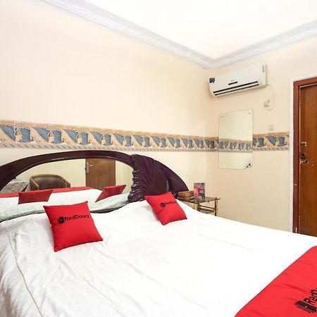 Reddoorz Near Rs Cikini Jakarta Buitenkant foto