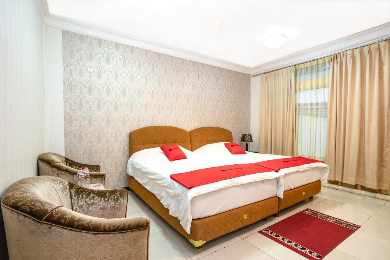 Reddoorz Near Rs Cikini Jakarta Buitenkant foto