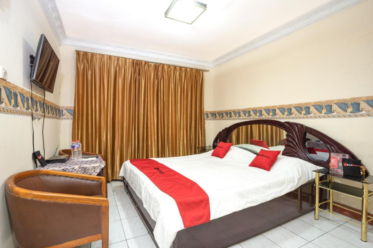 Reddoorz Near Rs Cikini Jakarta Buitenkant foto