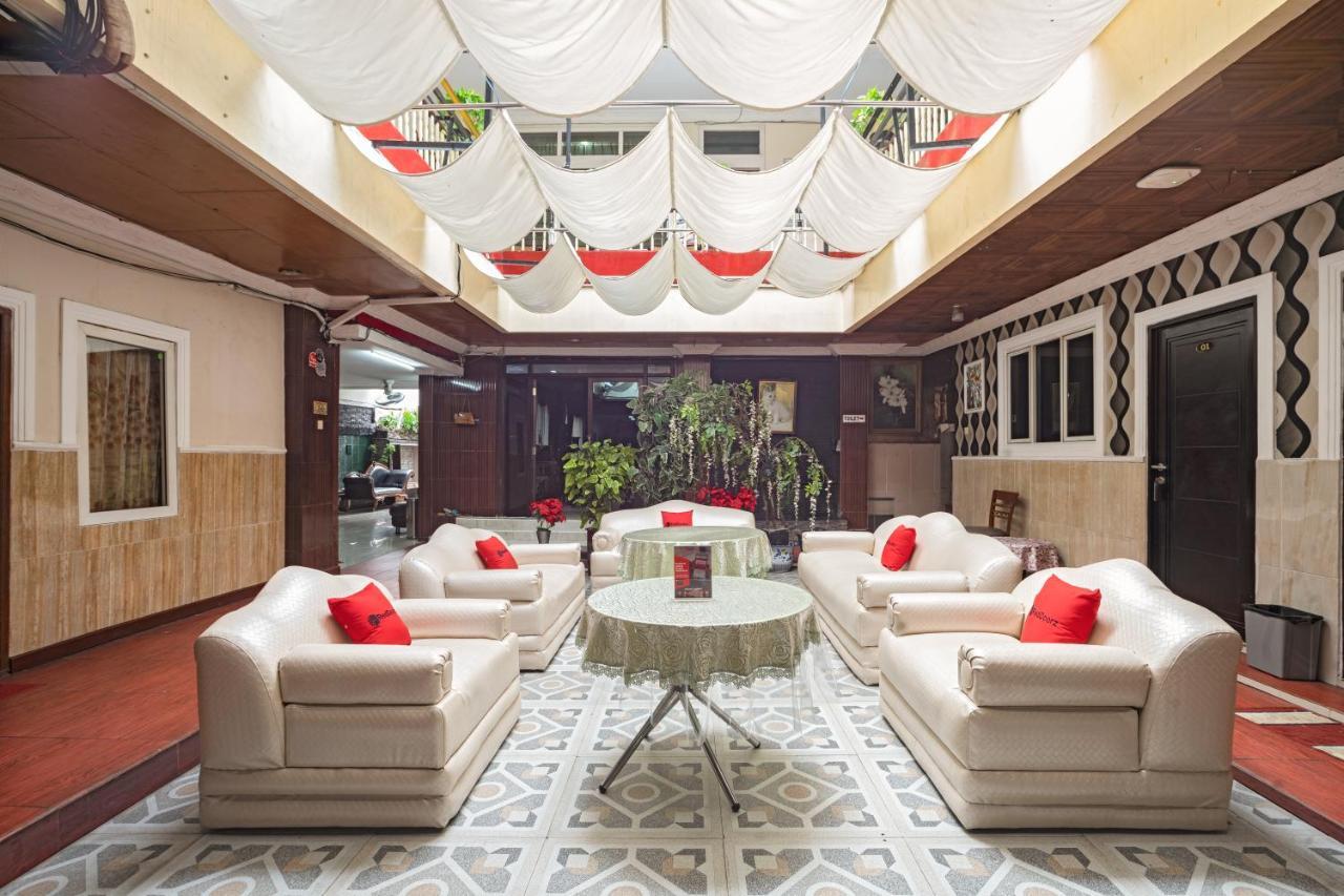 Reddoorz Near Rs Cikini Jakarta Buitenkant foto