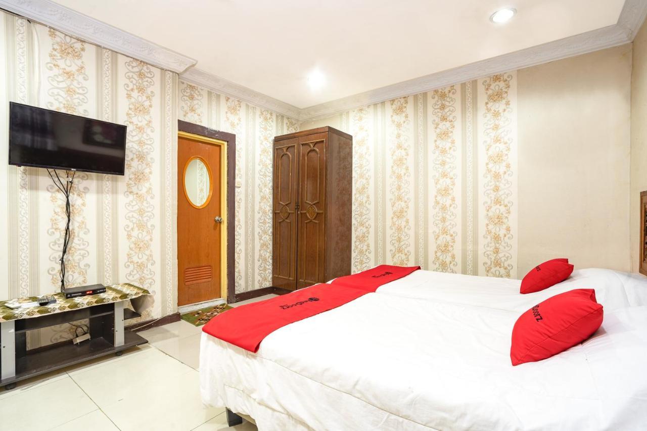 Reddoorz Near Rs Cikini Jakarta Buitenkant foto